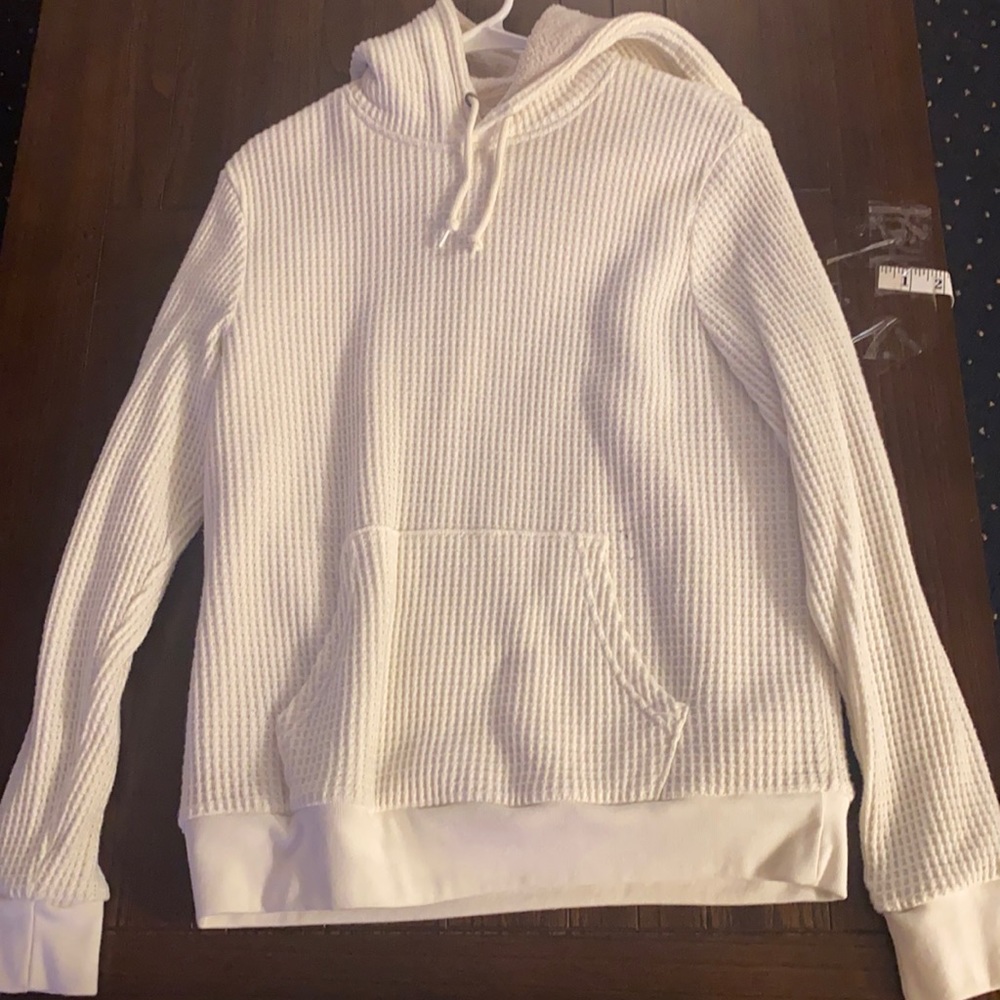 Small old navy pullover white and fleece